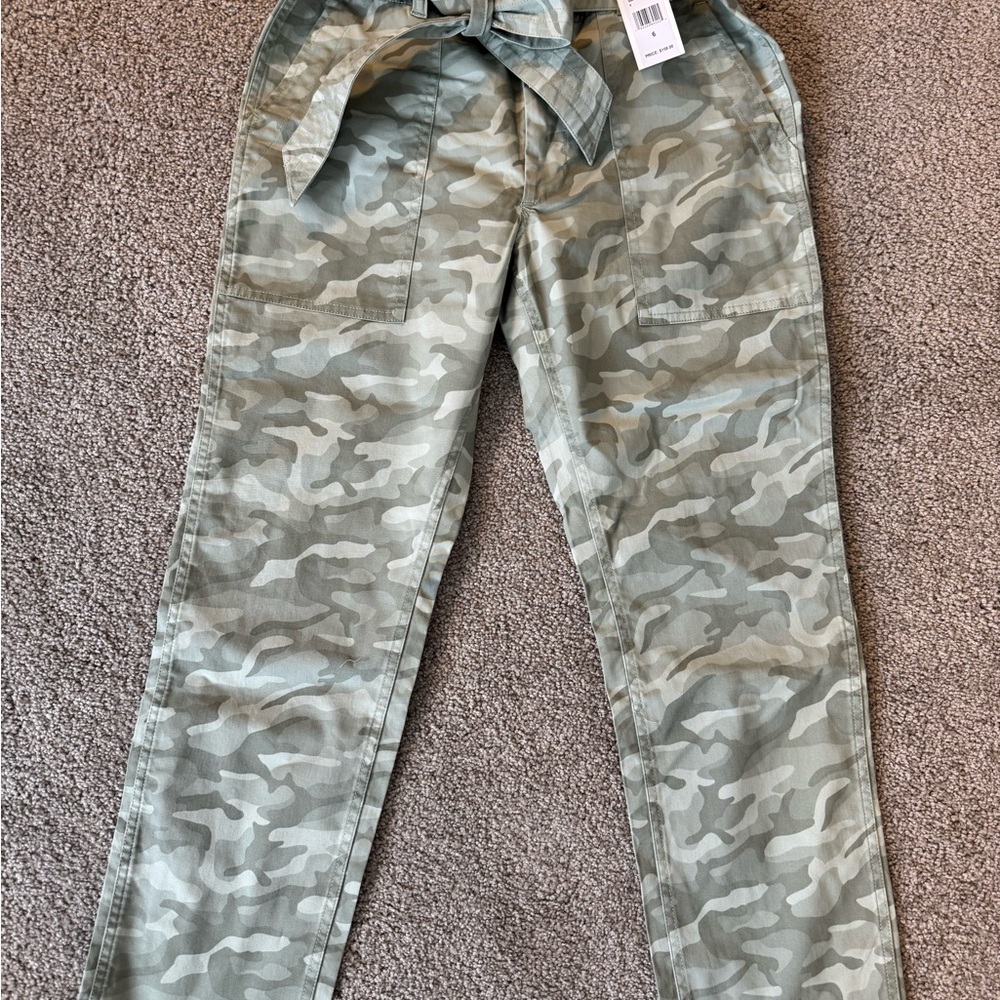 Vineyard Vines Size 6 Crop Camo Pants NwT new